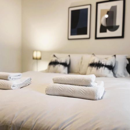 Brand New Modern 1 Bed Apartment Near Old Trafford Stadium 맨체스터 외부 사진