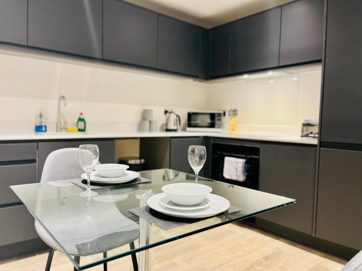 Brand New Modern 1 Bed Apartment Near Old Trafford Stadium 맨체스터 외부 사진