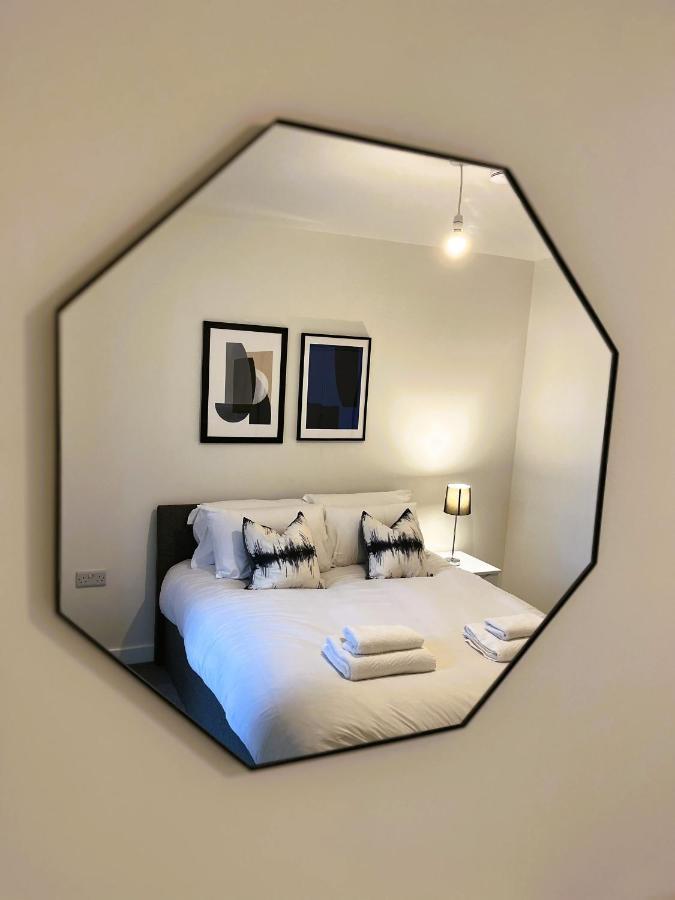 Brand New Modern 1 Bed Apartment Near Old Trafford Stadium 맨체스터 외부 사진
