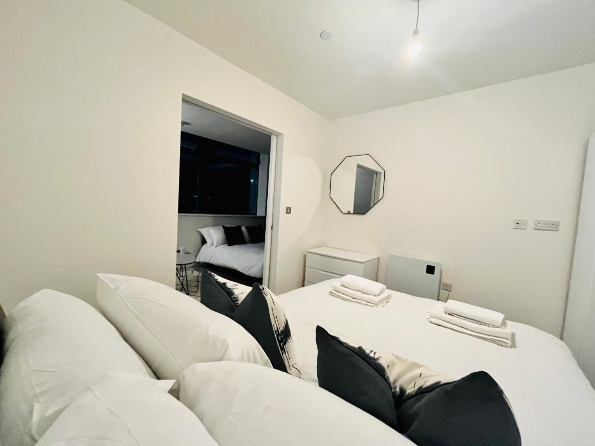 Brand New Modern 1 Bed Apartment Near Old Trafford Stadium 맨체스터 외부 사진
