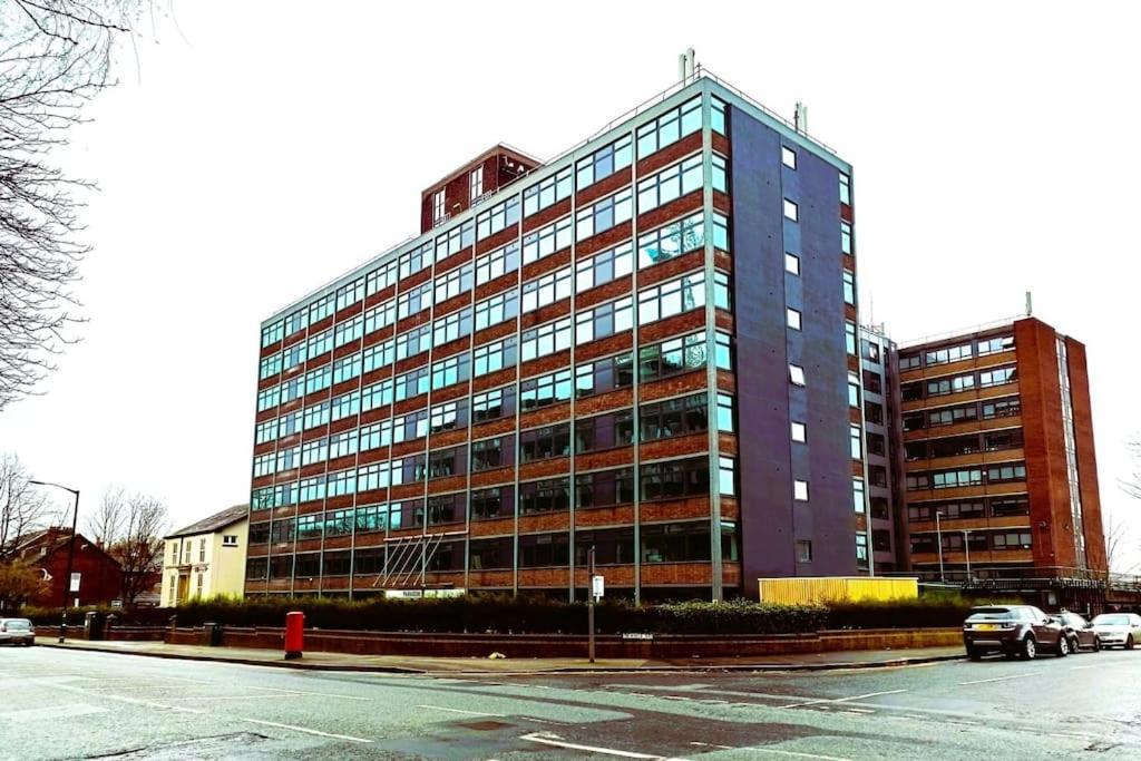 Brand New Modern 1 Bed Apartment Near Old Trafford Stadium 맨체스터 외부 사진