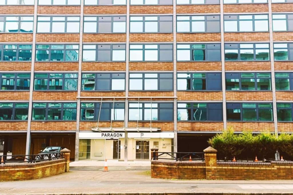 Brand New Modern 1 Bed Apartment Near Old Trafford Stadium 맨체스터 외부 사진